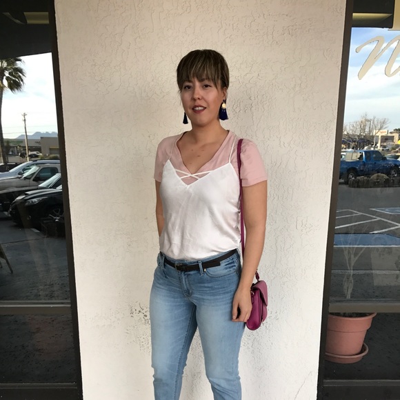 Meet your Posher, Carla - Picture 2 of 3